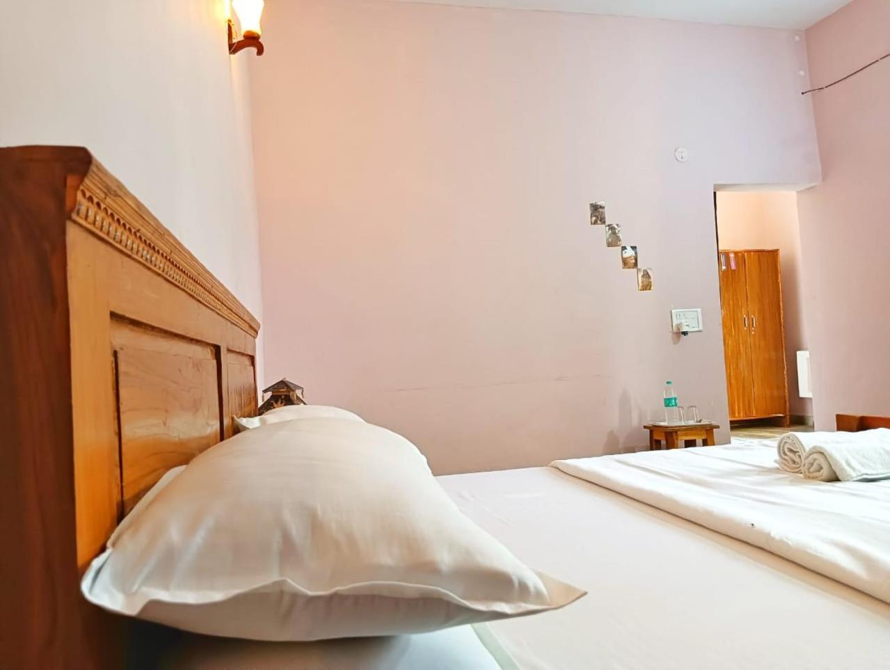 Sadhna Sadan Homestay Panna Madla Ngoại thất bức ảnh
