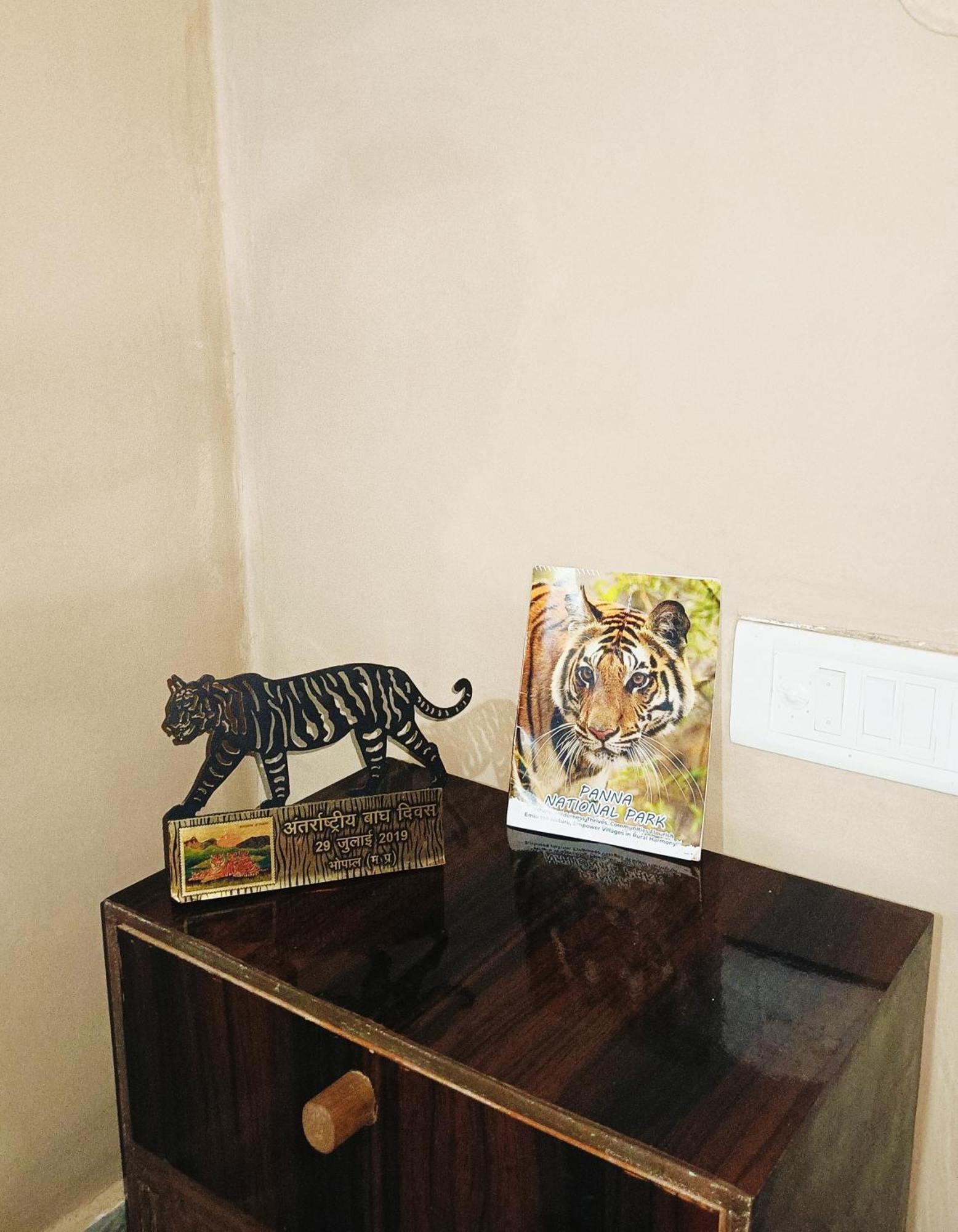Sadhna Sadan Homestay Panna Madla Ngoại thất bức ảnh